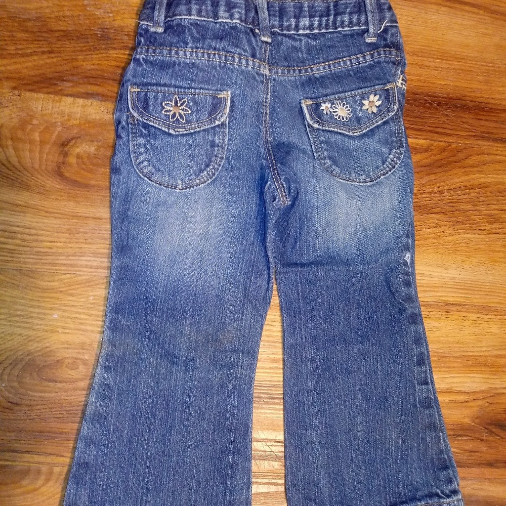 Jean - Picture 2 of 3